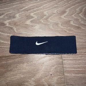 nike reversible navy and white headband